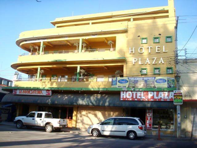 Hotel Plaza Rioverde Río Verde Exteriör bild